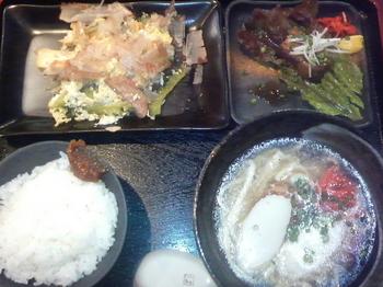 20111022-たまには外食-沖縄料理のがちま家にてよくばりな土曜ランチ-がちま家セット1000円.jpeg